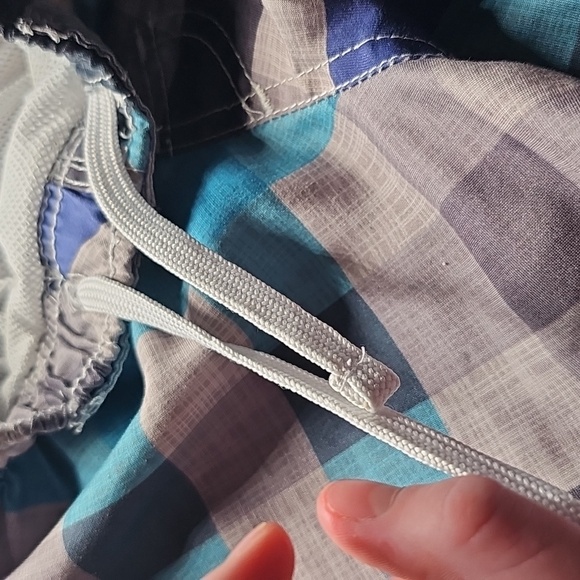 L Swimshorts size 2t - Picture 6 of 6